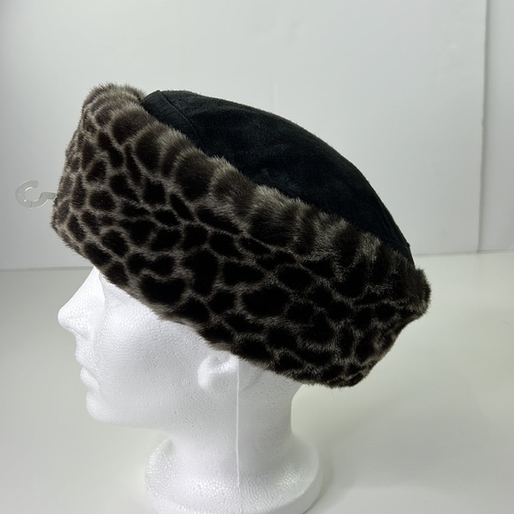 NWOT  Almar Classic Faux Fur & Suede Pill Box Hat - Picture 2 of 6